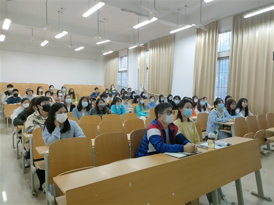问鼎娱乐