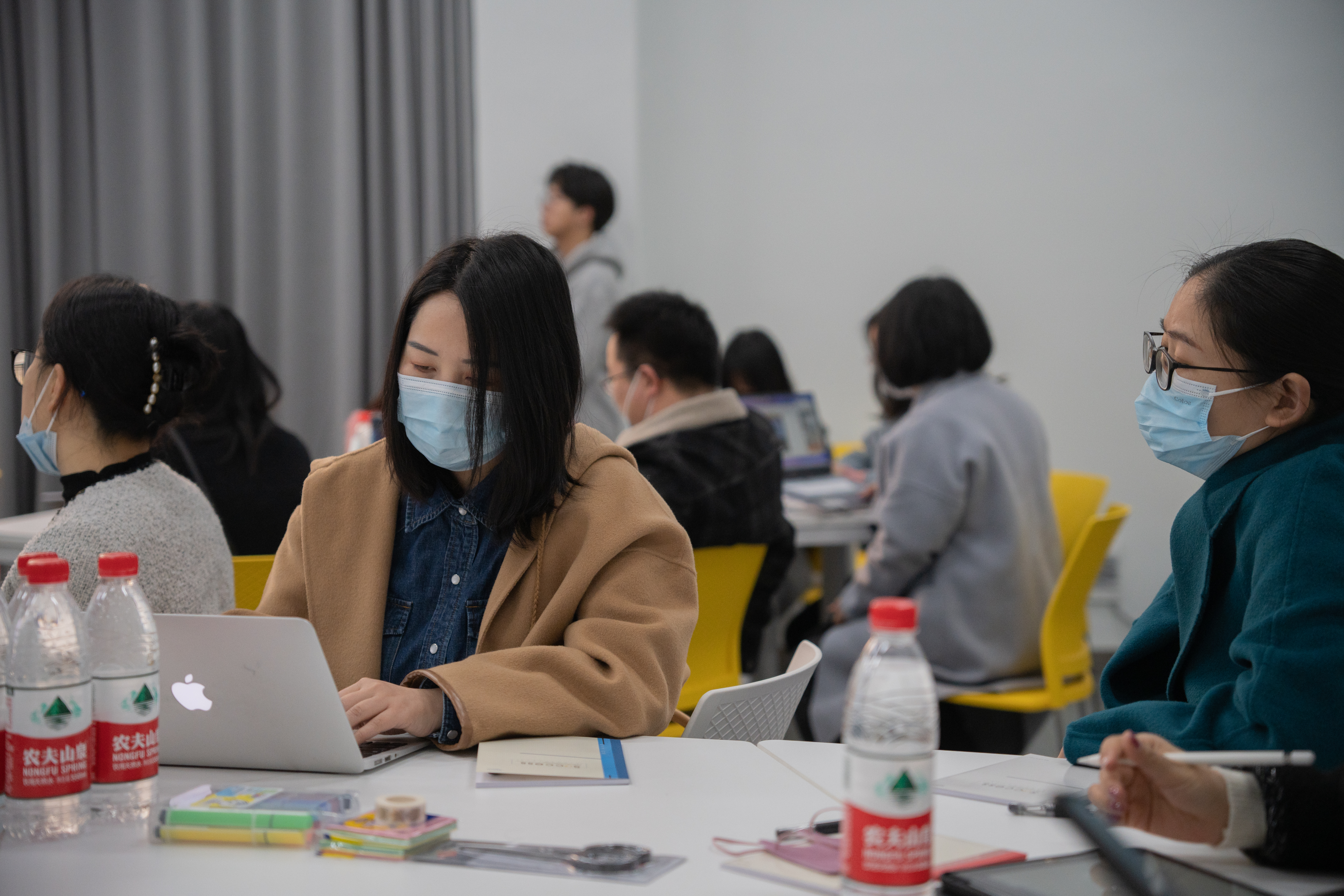 问鼎娱乐