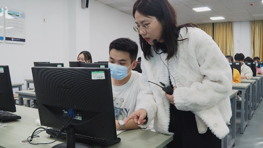 问鼎娱乐