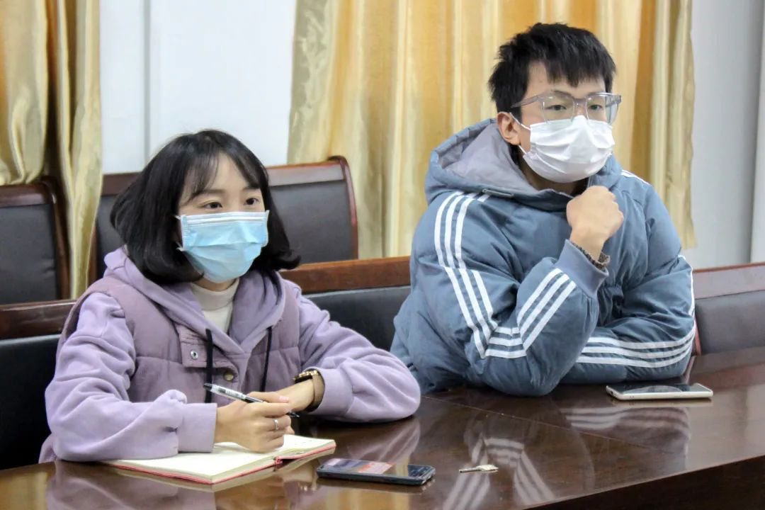 问鼎娱乐