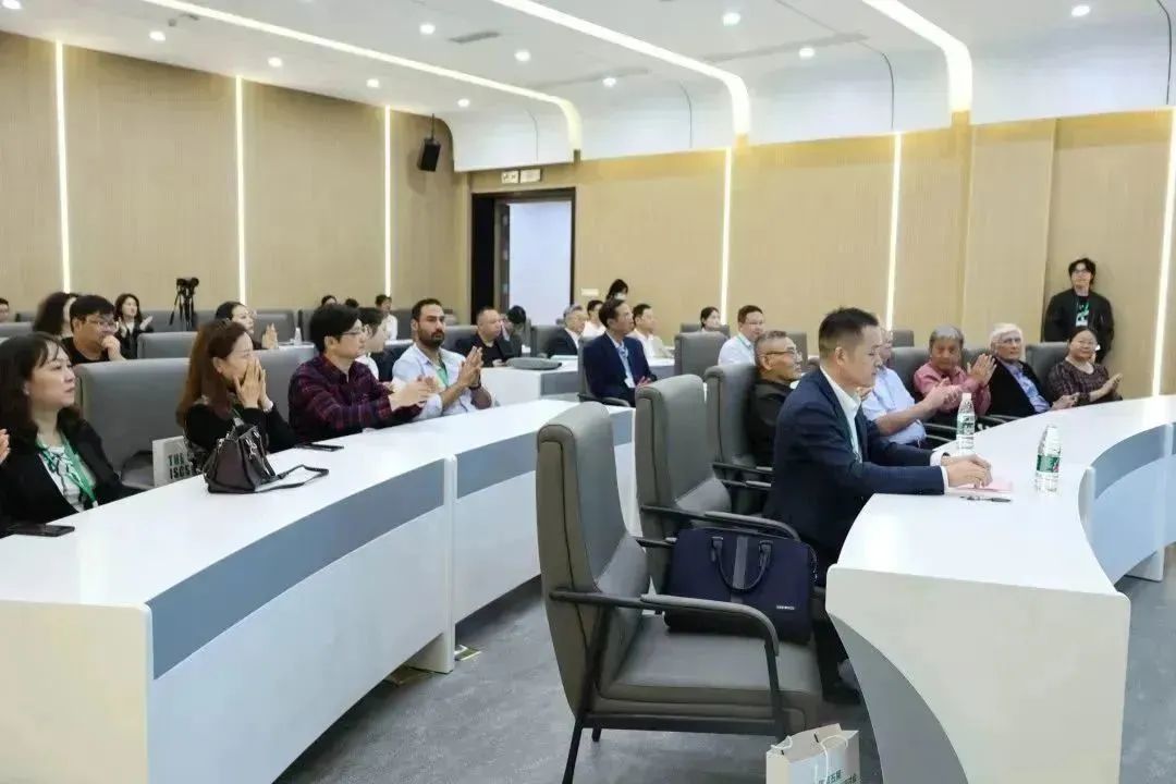 问鼎娱乐