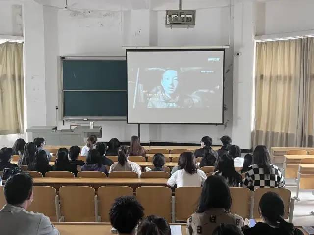 问鼎娱乐