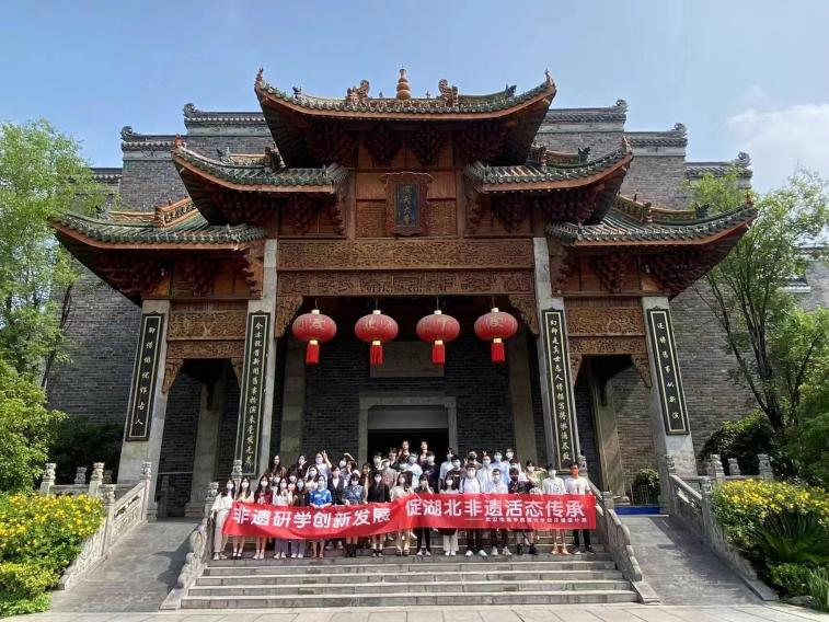 问鼎娱乐