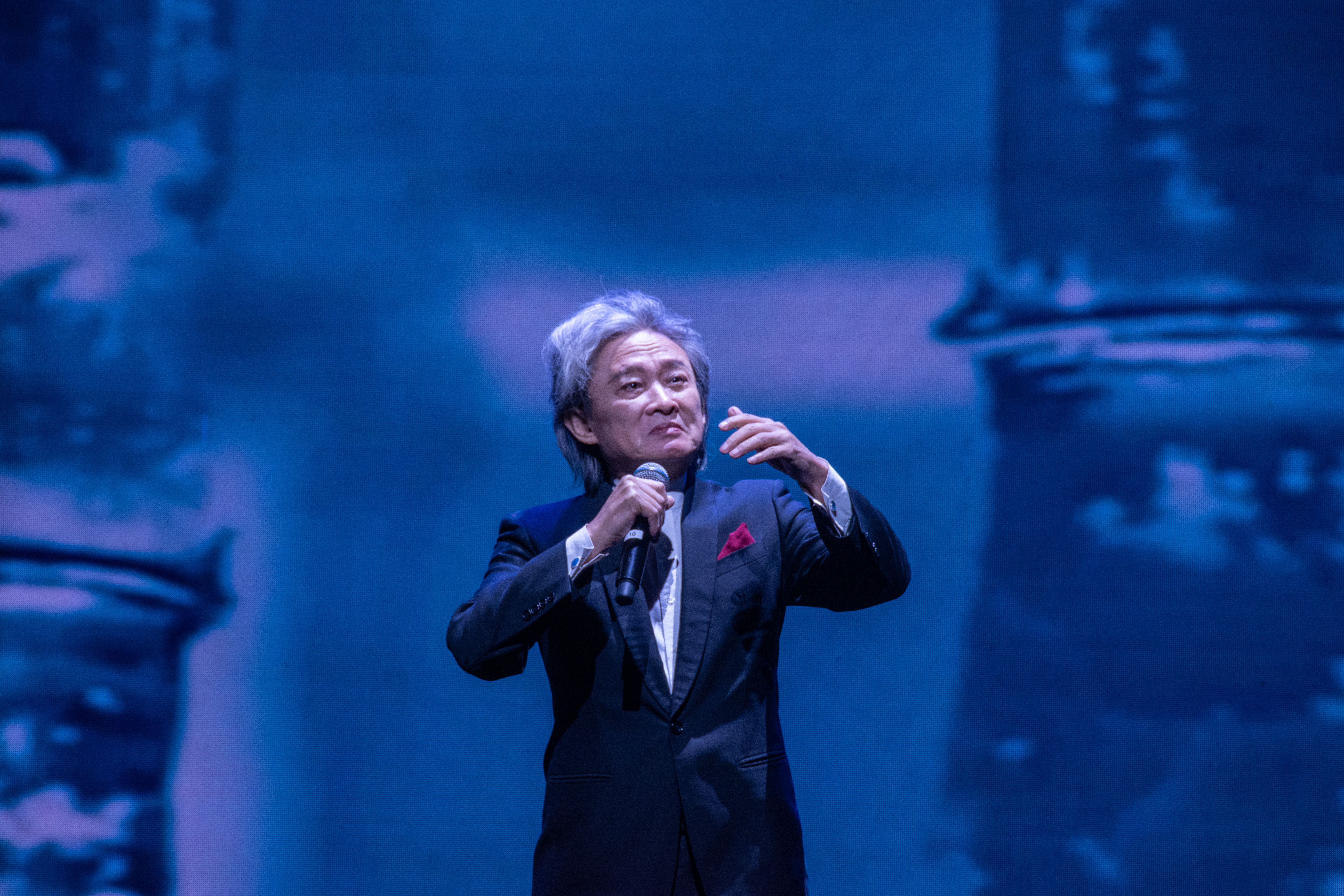 问鼎娱乐