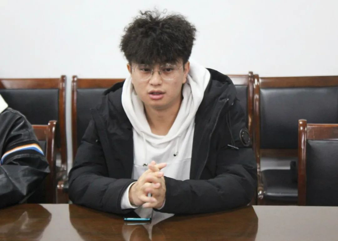 问鼎娱乐