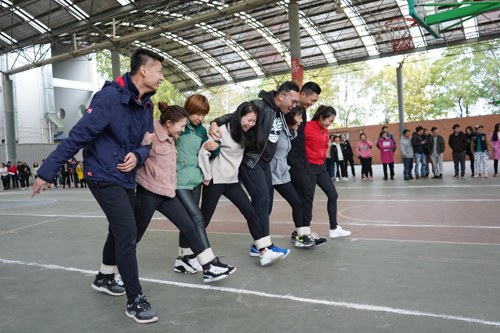 问鼎娱乐