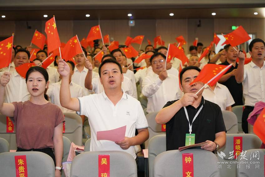 问鼎娱乐