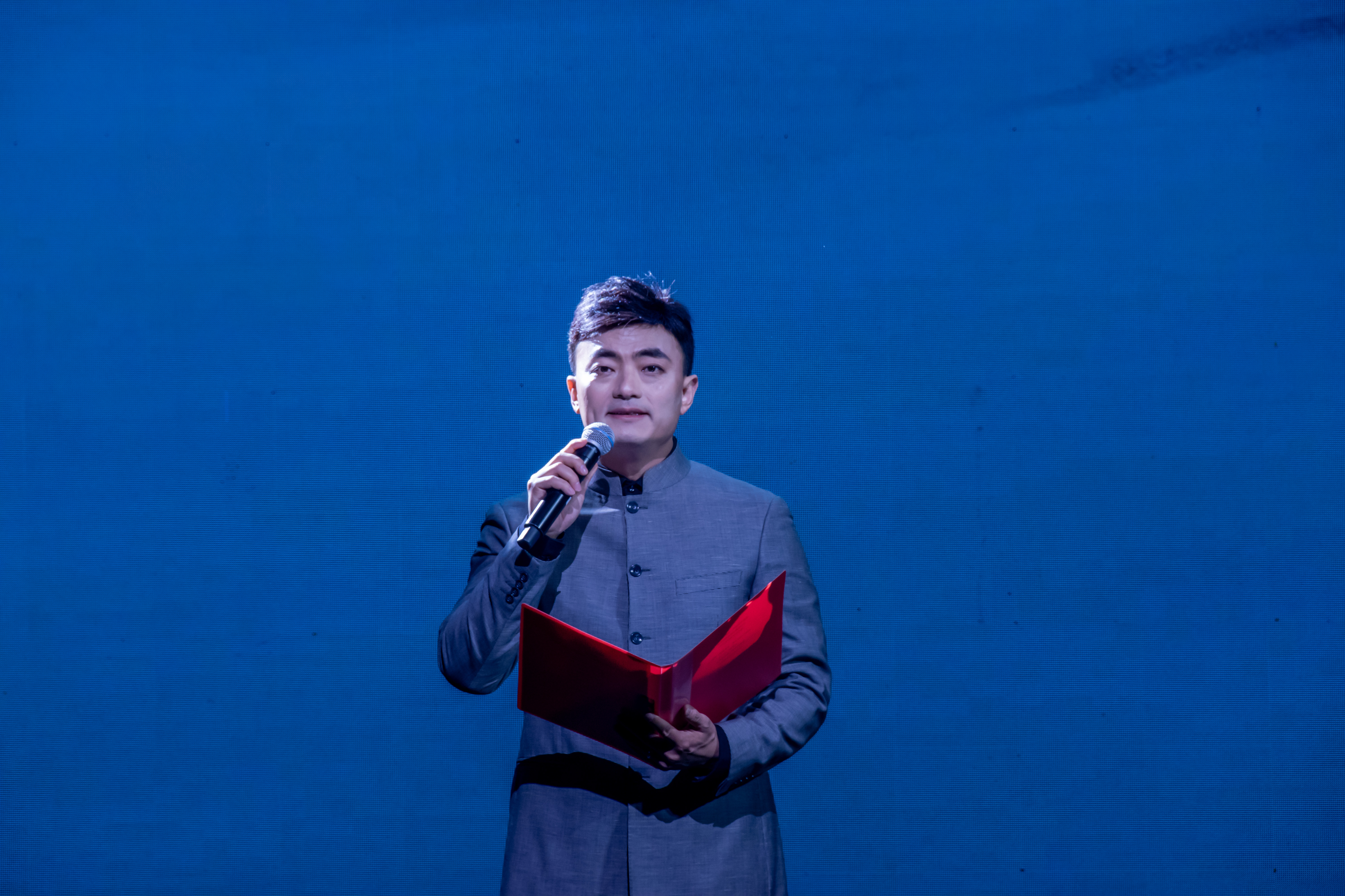 问鼎娱乐