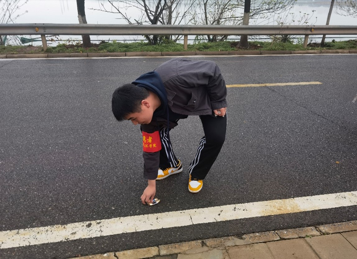 问鼎娱乐