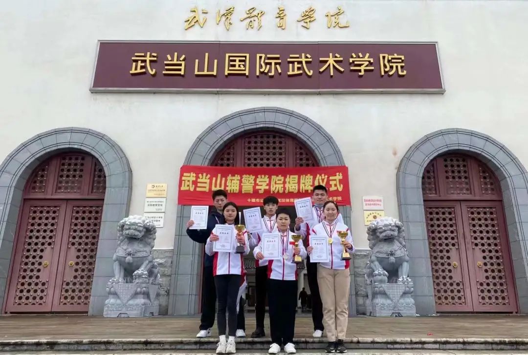 问鼎娱乐