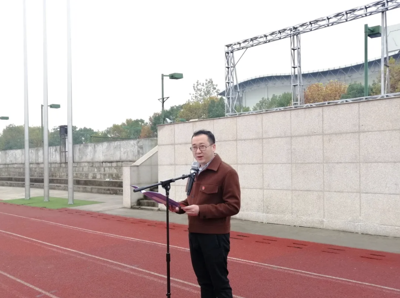 问鼎娱乐