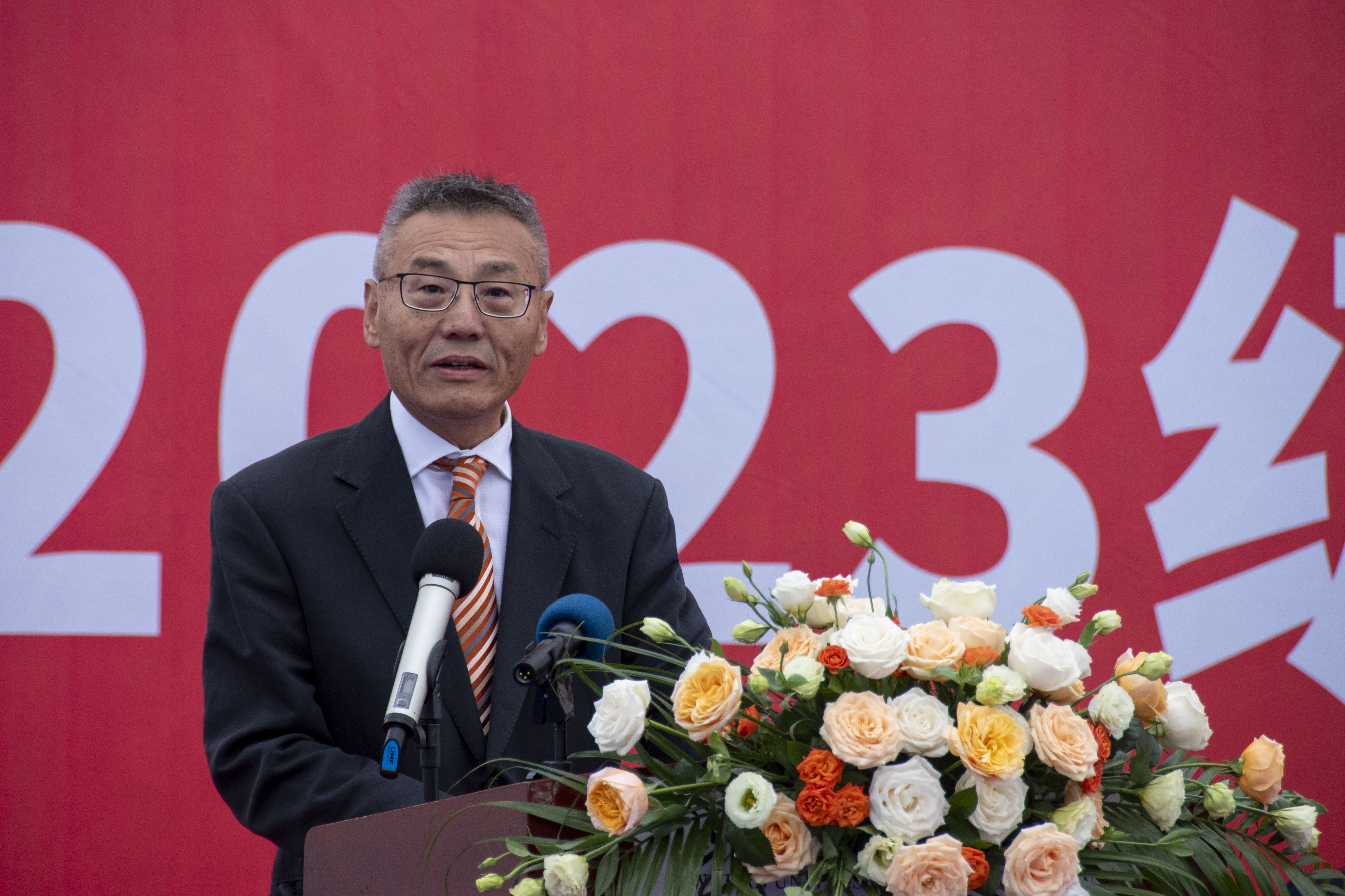 问鼎娱乐