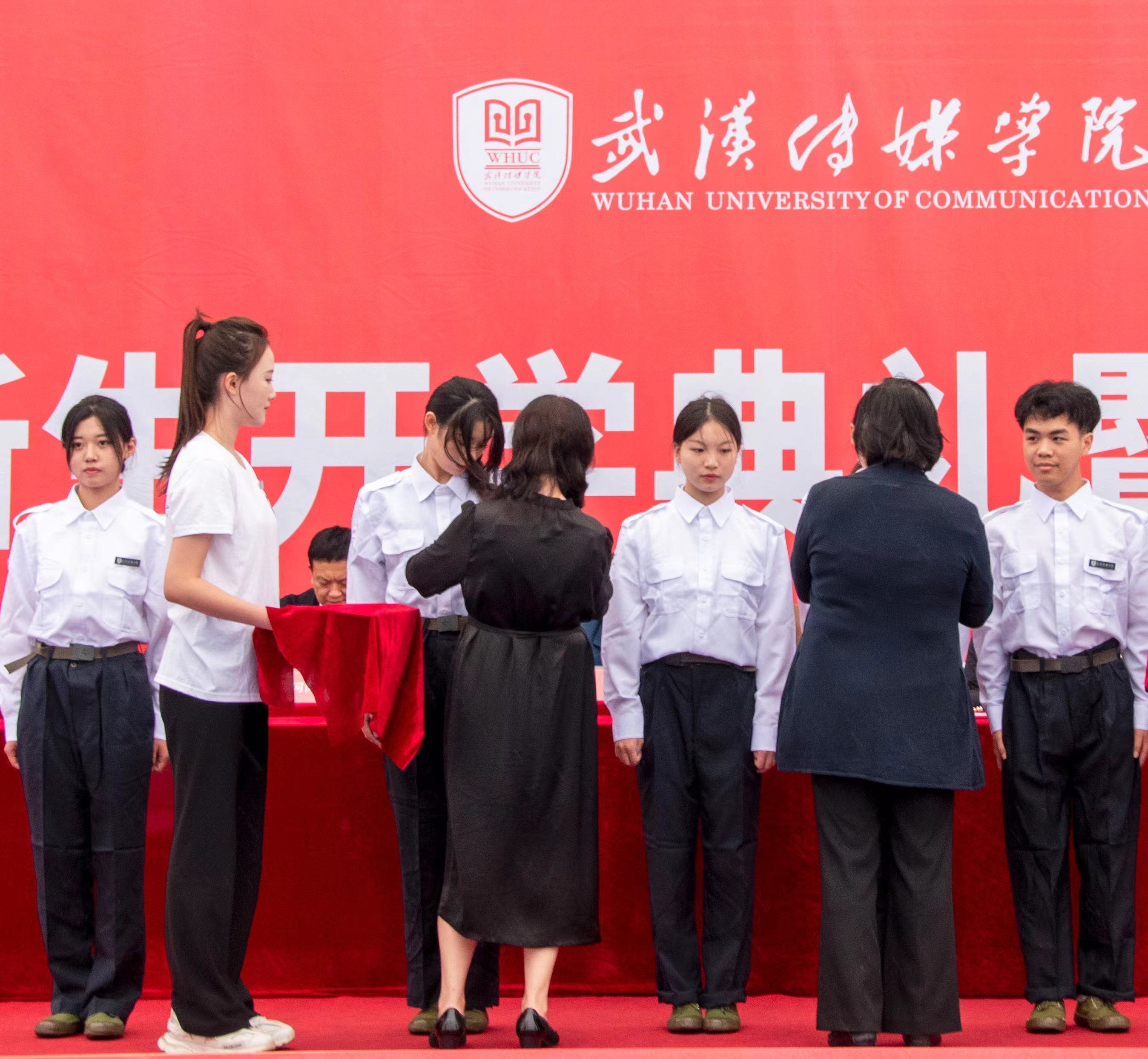问鼎娱乐