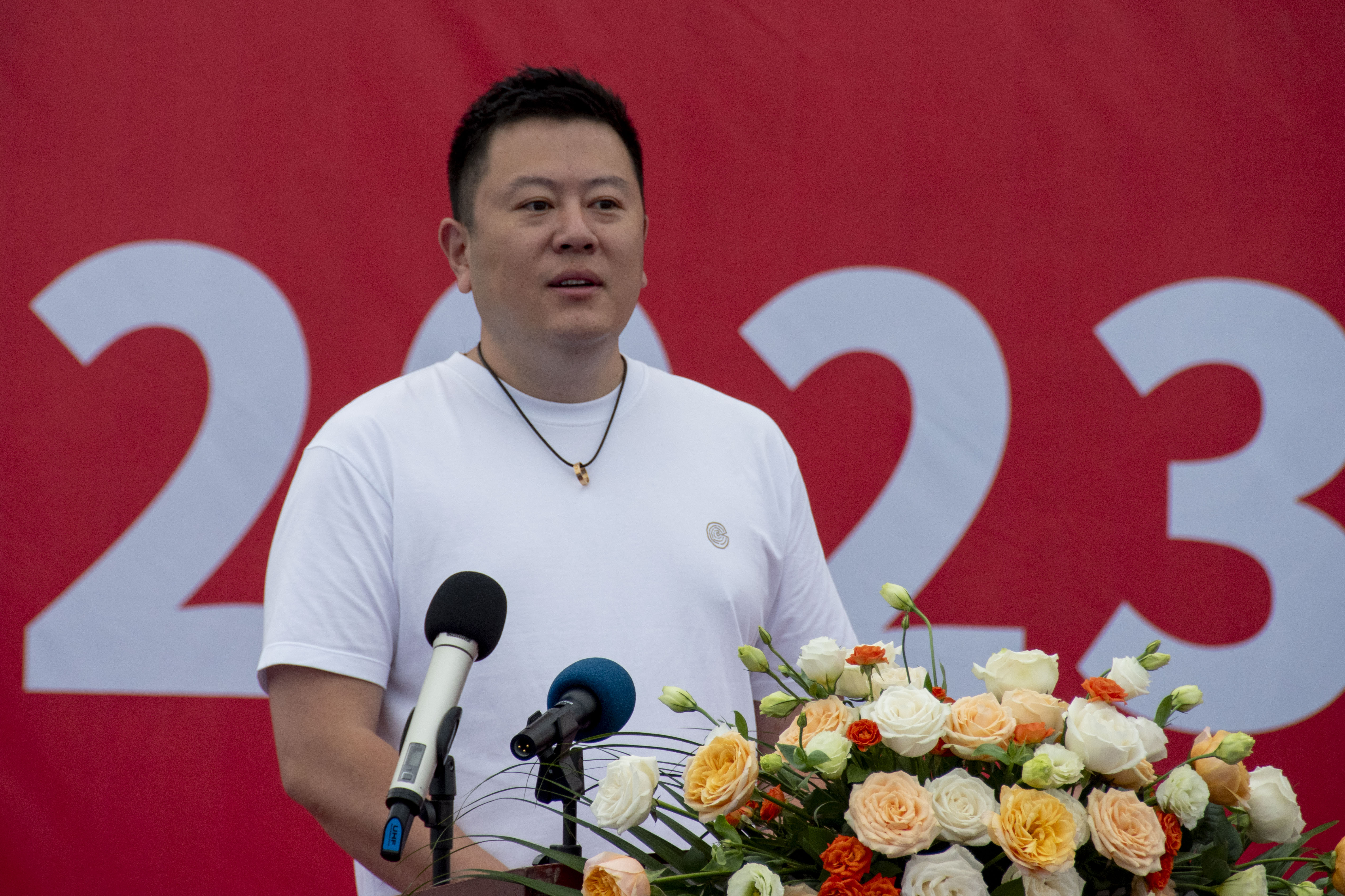 问鼎娱乐