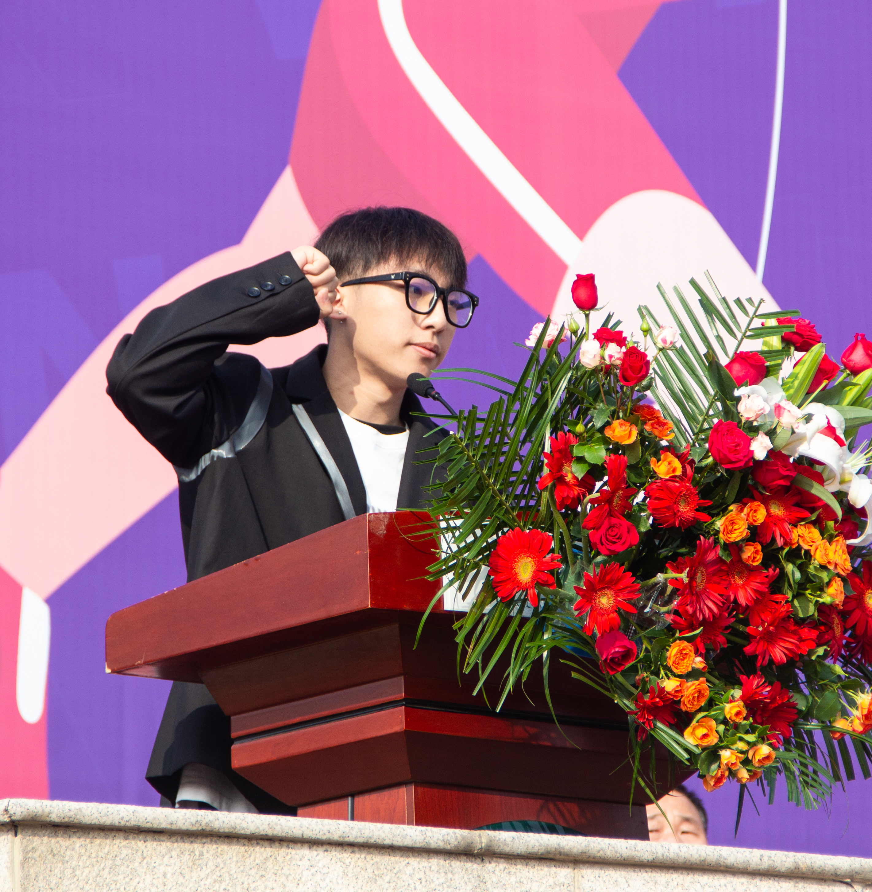 问鼎娱乐
